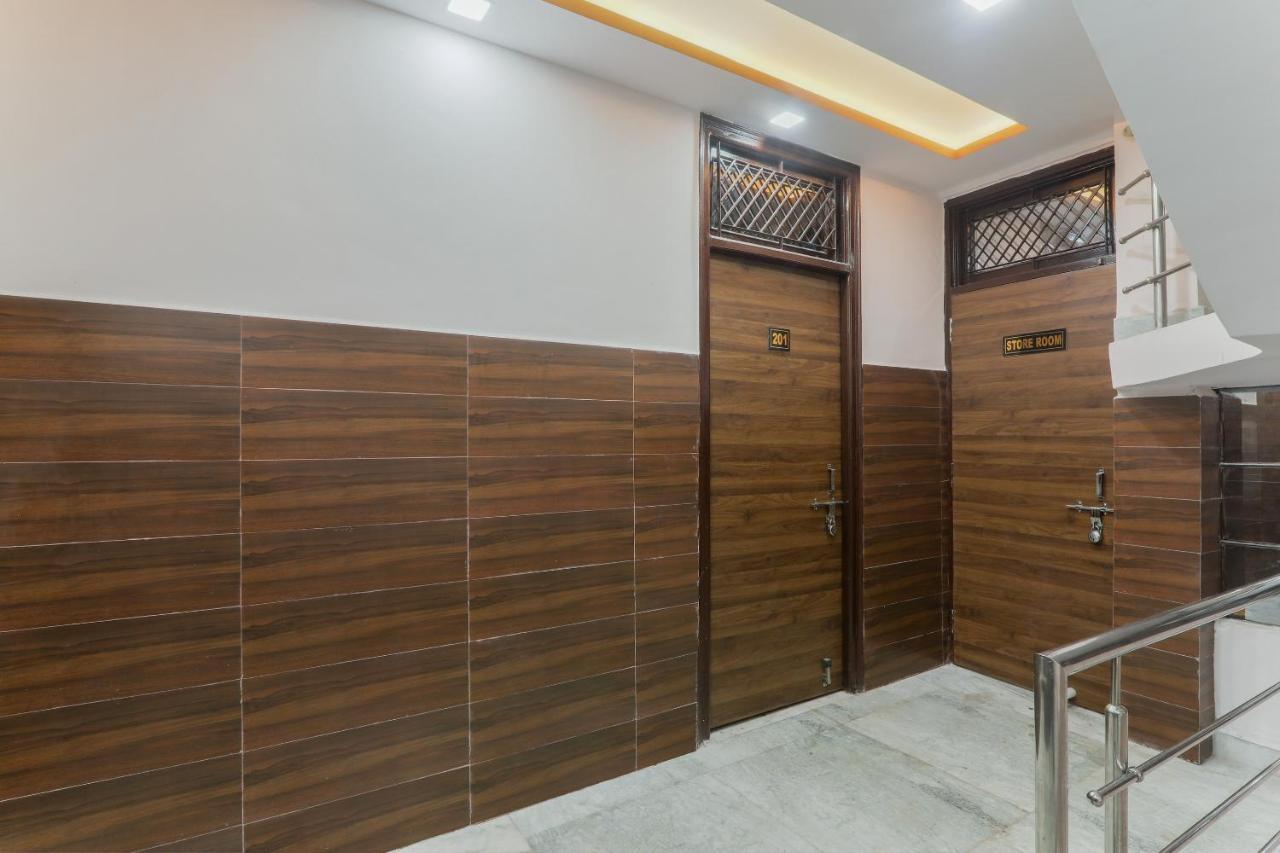 Oyo Tripureswari Guest House Puri Exterior foto